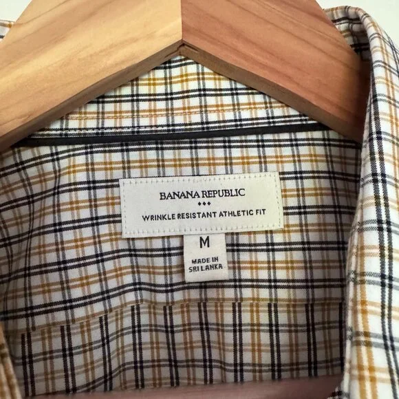 Banana Republic Factory Athletic-Fit Dress Shirt Size Medium NWOT - Picture 3 of 6